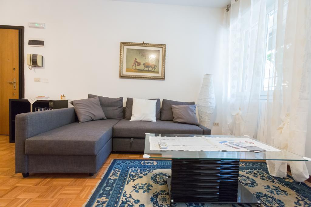 Bolognina Central Apartment Болонья Экстерьер фото