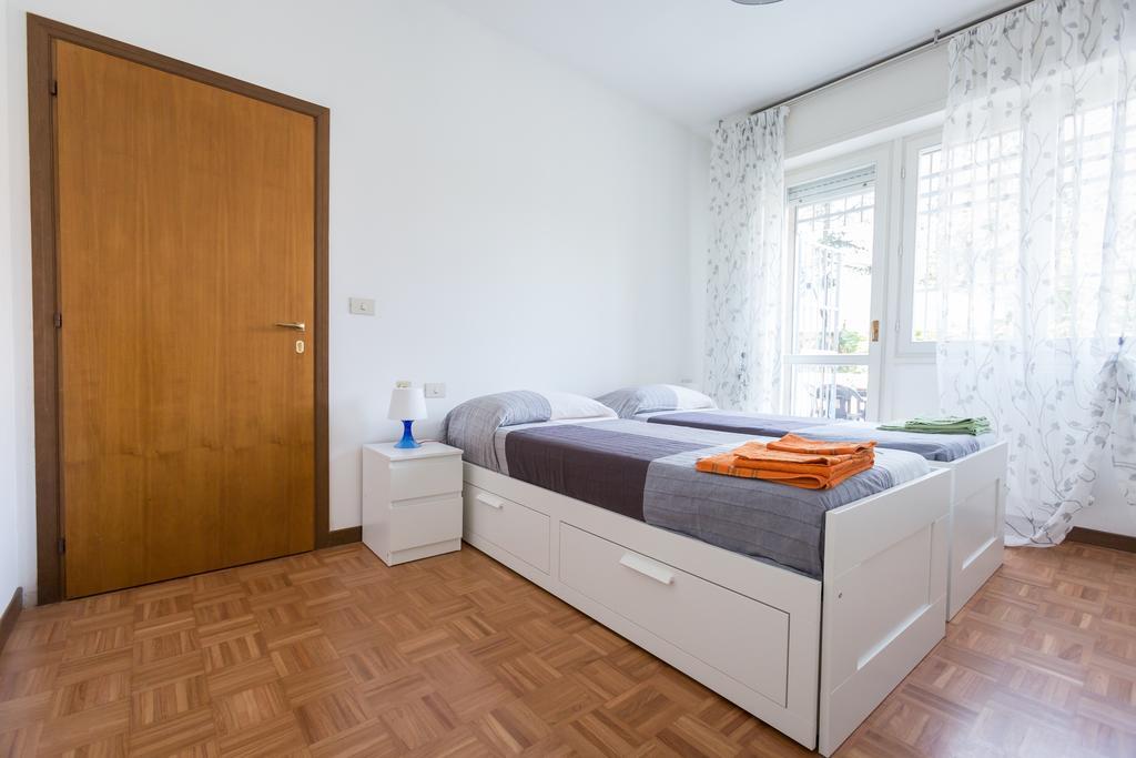 Bolognina Central Apartment Болонья Экстерьер фото
